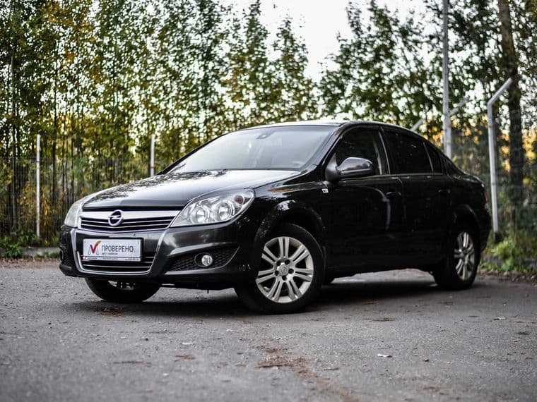 Opel Astra, 2012