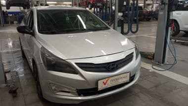 Hyundai Solaris 2014 года, 284 000 км - вид 2