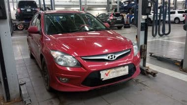 Hyundai i30 2010 года, 62 529 км - вид 2