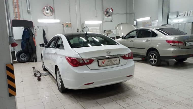Hyundai Sonata, 2011 - вид 3