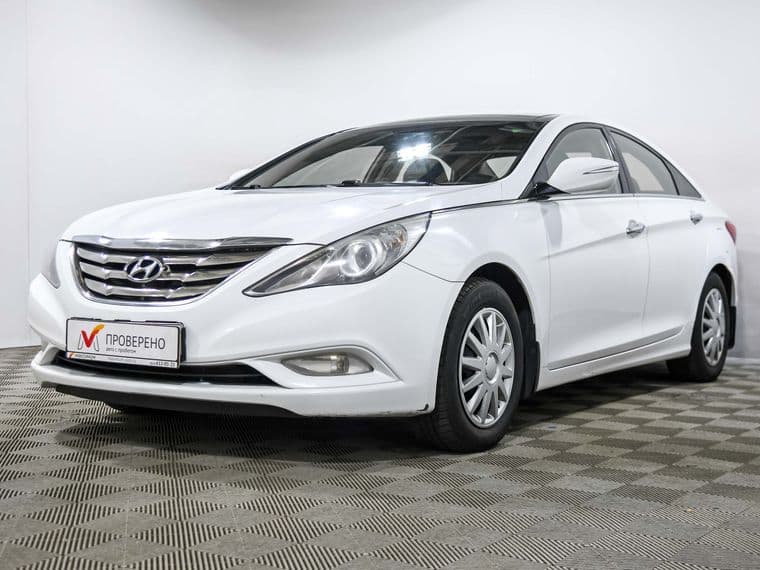 Hyundai Sonata, 2011