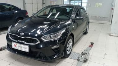 KIA Ceed 2020 года, 132 032 км - вид 1