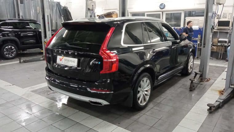 Volvo XC90, 2017 - вид 2