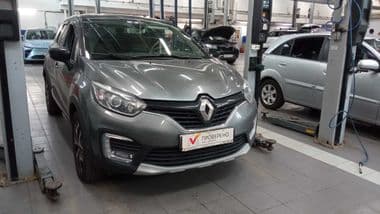 Renault Kaptur 2017 года, 78 304 км - вид 2