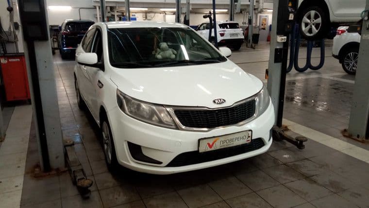 KIA Rio 2013 года, 257 764 км - вид 2