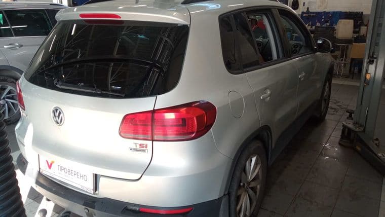 Volkswagen Tiguan, 2015 - вид 3