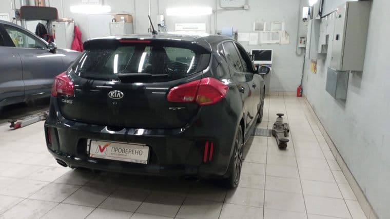 KIA Ceed GT, 2014 - вид 2