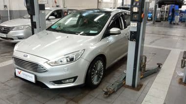 Ford Focus 2017 года, 125 667 км - вид 1