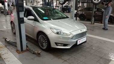 Ford Focus 2017 года, 125 667 км - вид 2