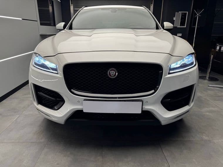 Jaguar F-Pace, 2017 - вид 1