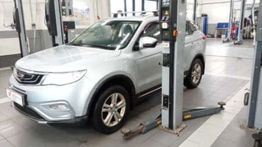 Geely Atlas 2018 года, 309 011 км - вид 1