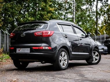 KIA Sportage 2011 года, 205 456 км - вид 2