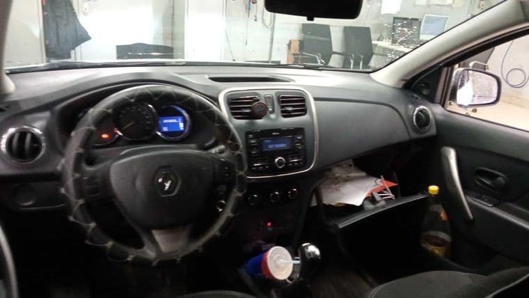 Renault Logan, 2017 - вид 4
