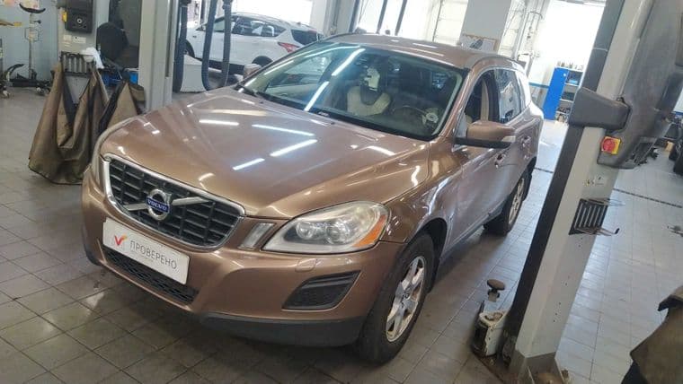 Volvo XC60, 2011