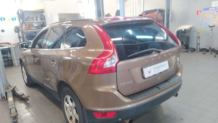 Volvo XC60, 2011 - вид 3