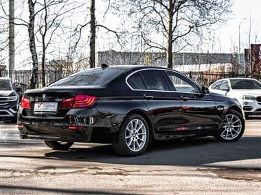 BMW 5 серия 2013 года, 169 953 км - вид 2