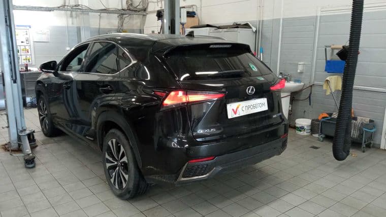 Lexus NX, 2018 - вид 3