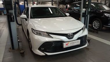 Toyota Camry 2019 года, 143 000 км - вид 2