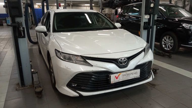 Toyota Camry, 2019 - вид 1