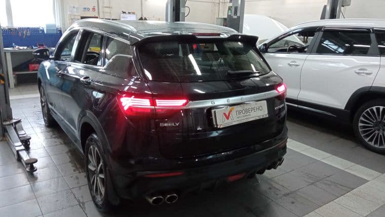 Geely Coolray, 2021 - вид 3