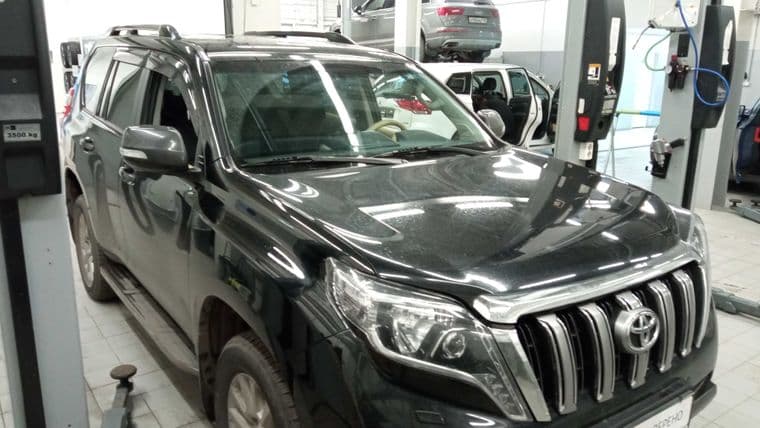Toyota Land Cruiser Prado, 2016 - вид 1