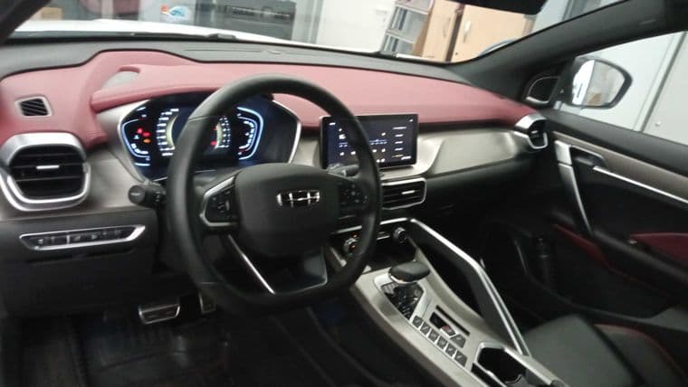 Geely Coolray, 2023 - вид 4