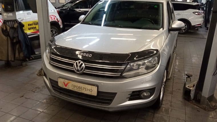 Volkswagen Tiguan 2016 года, 146 624 км - вид 1