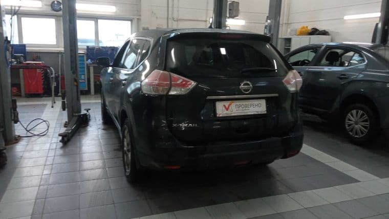 Nissan X-Trail, 2015 - вид 3