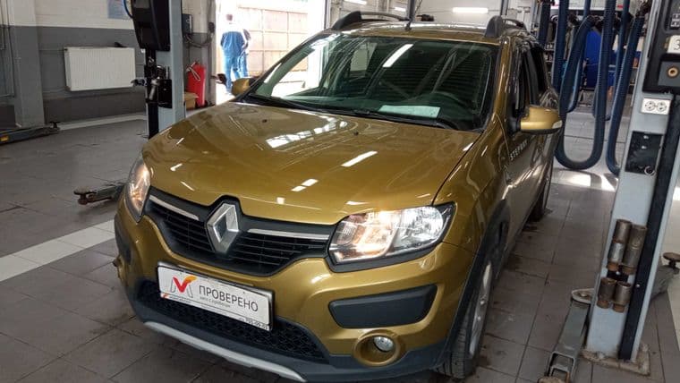 Renault Sandero Stepway 2017 года, 131 062 км - вид 1