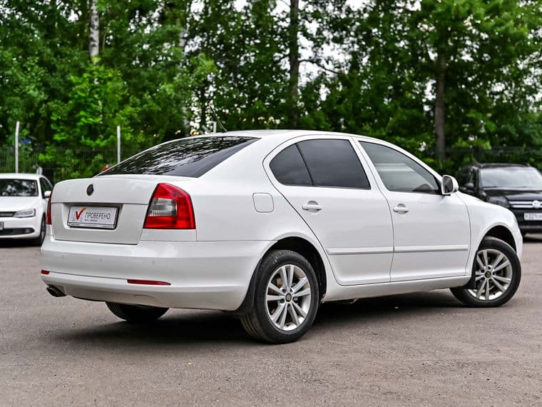 Skoda Octavia 2012 года, 202 546 км - вид 2
