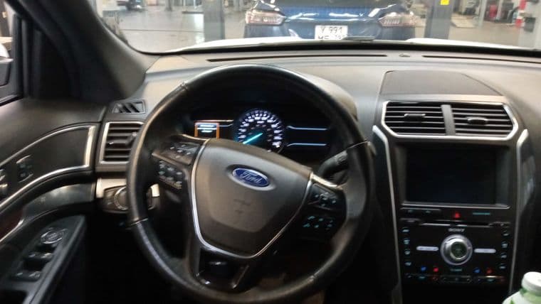 Ford Explorer, 2018 - вид 4