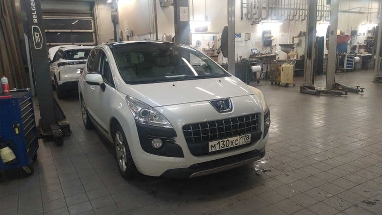 Peugeot 3008 2012 года, 89 079 км | VIN 55260 - вид 2