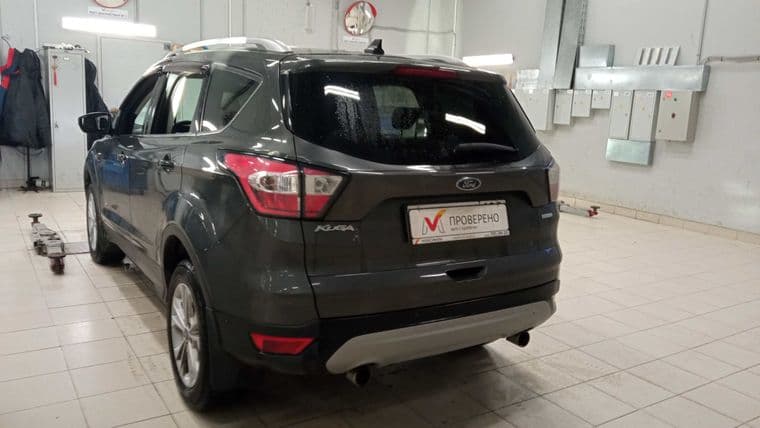 Ford Kuga, 2018 - вид 4