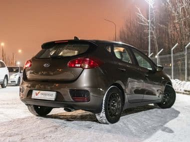 KIA Ceed 2017 года, 90 755 км - вид 2