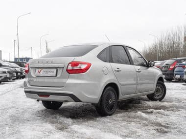 ВАЗ (LADA) Granta 2022 года, 77 036 км - вид 2