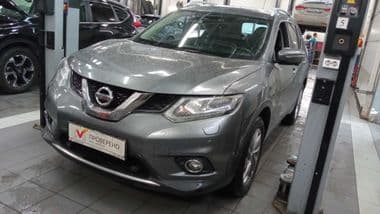 Nissan X-Trail 2015 года, 122 867 км - вид 1