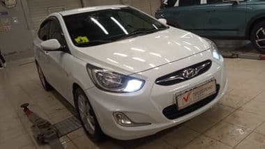 Hyundai Solaris 2012 года, 99 180 км - вид 1