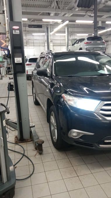 Toyota Highlander 2011 года, 294 882 км | VIN 92062 - вид 1
