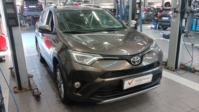 Toyota RAV4 2019 года, 91 818 км - вид 1