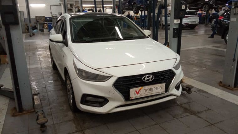 Hyundai Solaris 2017 года, 163 885 км - вид 2
