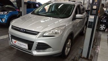 Ford Kuga 2014 года, 257 619 км - вид 1