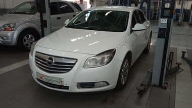 Opel Insignia 2013 года, 205 828 км - вид 1