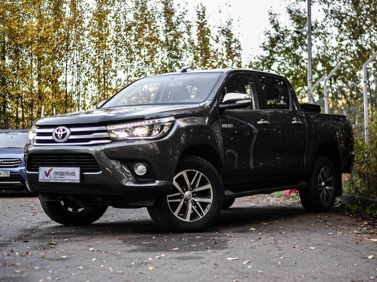 Toyota Hilux, 2015
