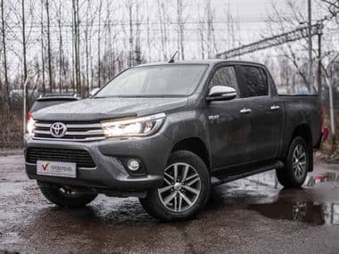 Toyota Hilux 2015 года, 132 325 км - вид 1