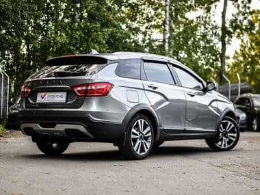 ВАЗ (LADA) Vesta Cross 2019 года, 175 000 км - вид 2
