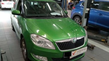 Skoda Fabia 2011 года, 171 964 км - вид 2