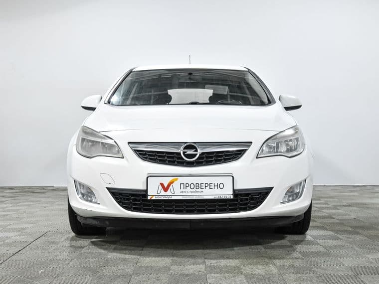 Opel Astra, 2011 - вид 2