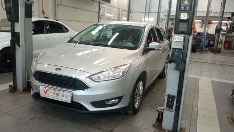 Ford Focus 2017 года, 111 659 км - вид 1