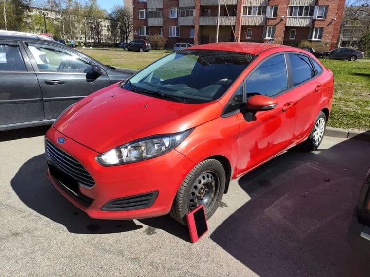 Ford Fiesta 2016 года, 72 141 км - вид 1