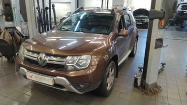 Renault Duster 2015 года, 205 022 км - вид 1